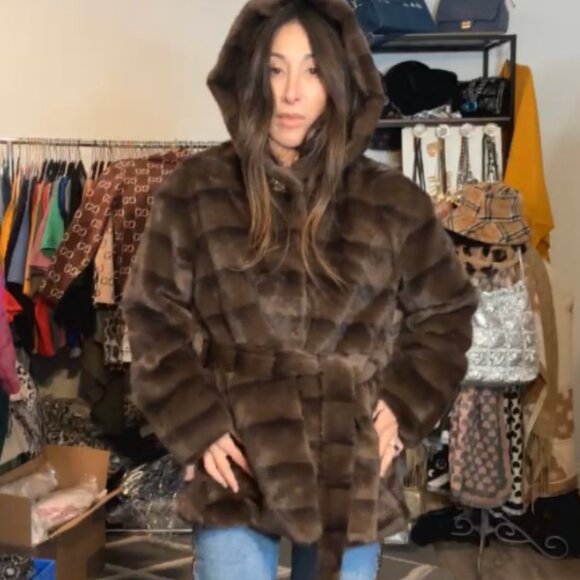 ShopEvelynne Jackets & Blazers - MOMS BEAUTIFUL JACKET FAUX FUR